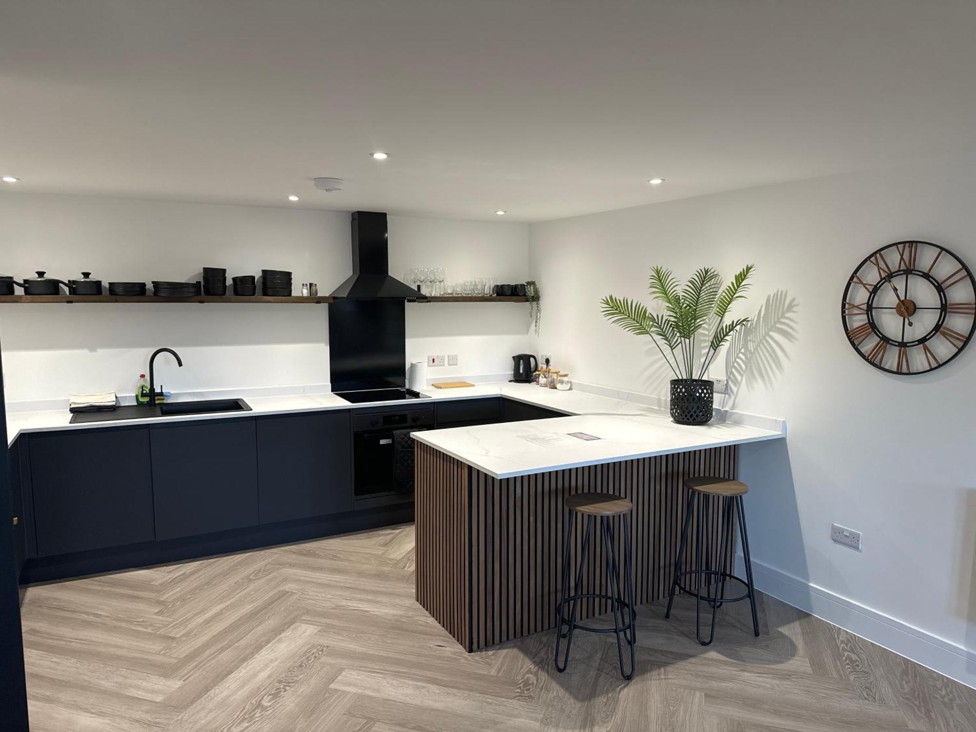 New 2 Bed Apartment In Royston High St Eksteriør billede